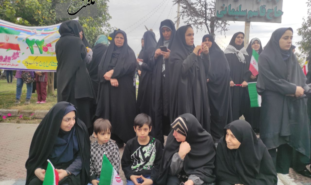 راهپیمایی ۲۲ بهمن ماه در جیرفت راهپیمایی ۲۲ بهمن ماه در جیرفت