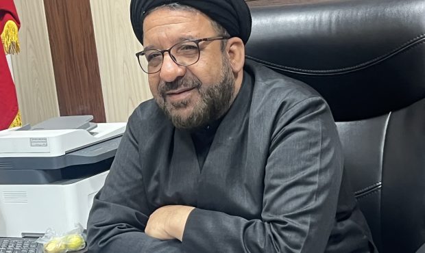 اثر فاخر مثنوی شهادت رونمایی می شود اثر فاخر مثنوی شهادت رونمایی می شود