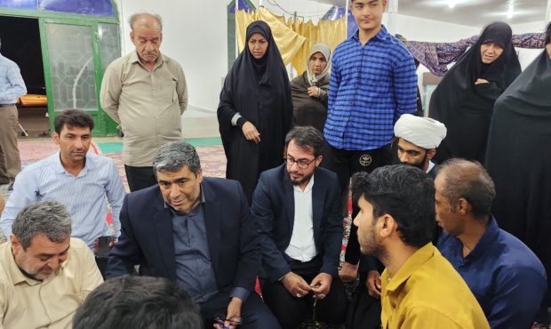 گزارش تصویری بازدید فرماندار و بخشدار مرکزی جیرفت از خالق آباد گزارش تصویری بازدید فرماندار و بخشدار مرکزی جیرفت از خالق آباد
