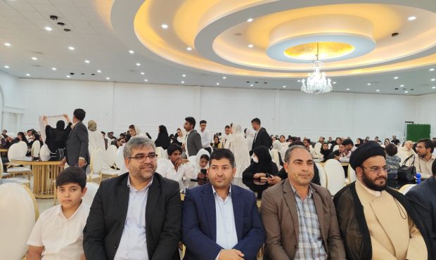 گزارش تصویری جشنواره ازدواج ۱۱۰ زوج عشایر جنوب کرمان گزارش تصویری جشنواره ازدواج ۱۱۰ زوج عشایر جنوب کرمان