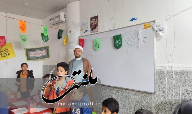 جشن میلاد امام زمان (عج) در مهد آدینه شهر جیرفت جشن میلاد امام زمان (عج) در مهد آدینه شهر جیرفت