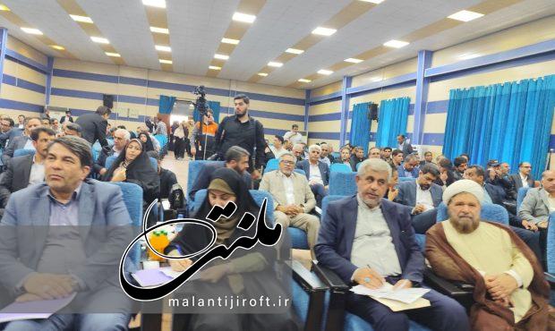 سفر نیم روزی وزیر راه و شهرسازی به جیرفت سفر نیم روزی وزیر راه و شهرسازی به جیرفت