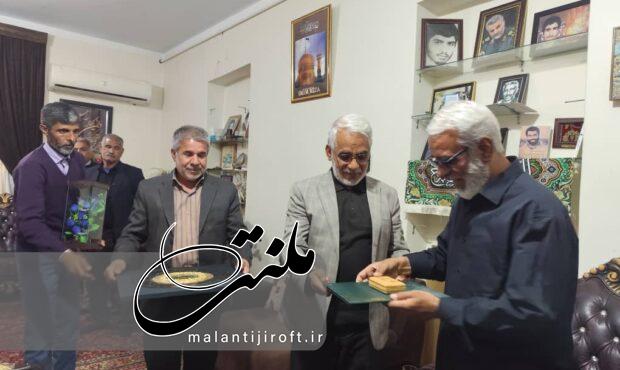 کار زیبای گرامی داشت روز مجلس توسط اعضای دفتر نماینده مردم جیرفت و عنبرآباد در مجلس شورای اسلامی